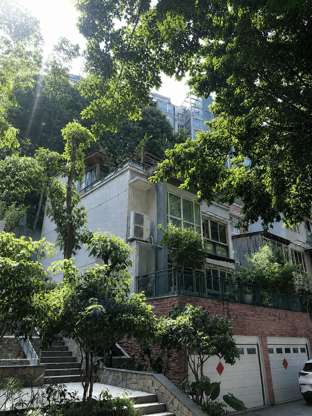 朔州岛居岁月从容升级：小小岛老别墅加装蒂升悦行款电梯